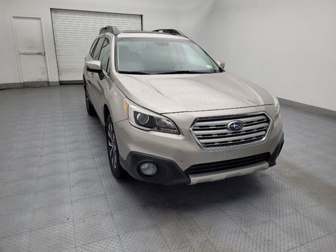 Used 2016 Subaru Outback 3.6R Limited image 14