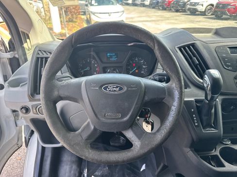 Used 2015 Ford Transit 250 130 Low Roof image 14