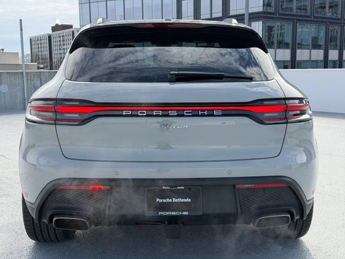 Used 2026 Porsche Macan AWD/4WD image 6