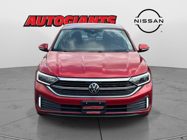 Used 2022 Volkswagen Jetta SEL FWD image 7