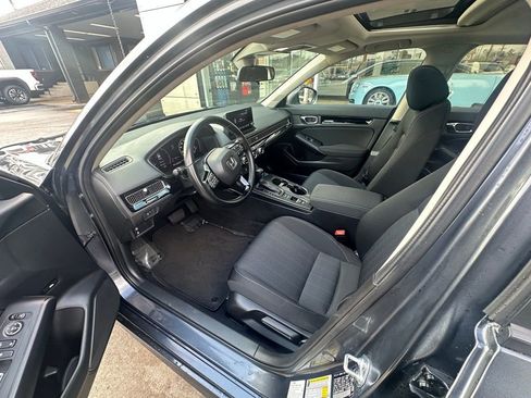 Used 2022 Honda Civic EX image 15