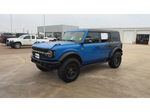 Used 2024 Ford Bronco Wildtrak image 4