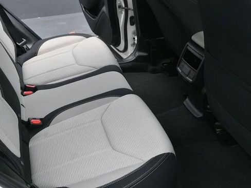 Used 2022 Subaru Forester image 16