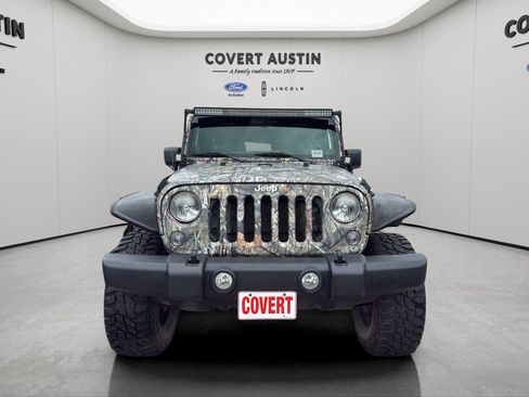 Used 2014 Jeep Wrangler Unlimited Sport w/ Quick Order Package 24S AWD/4WD image 6