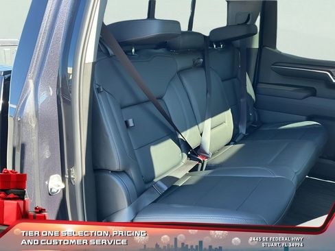 Used 2022 GMC Sierra 1500 SLT w/ SLT Premium Plus Package image 49