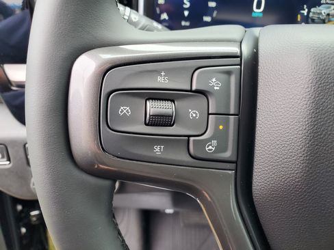 New 2026 Chevrolet Silverado 2500 ZR2 w/ LPO, Dark Essentials Package AWD/4WD image 15