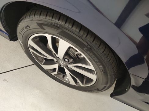 Used 2024 Honda Odyssey Touring image 13