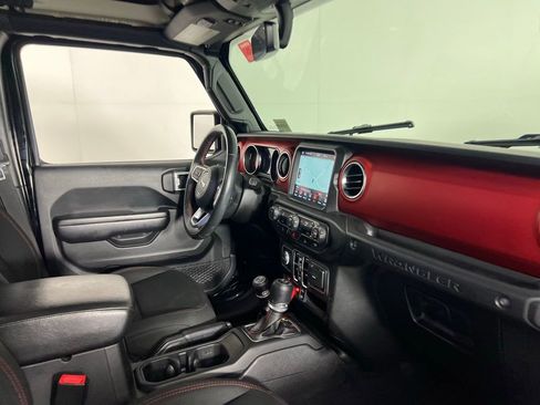 Used 2021 Jeep Wrangler Unlimited Rubicon image 32