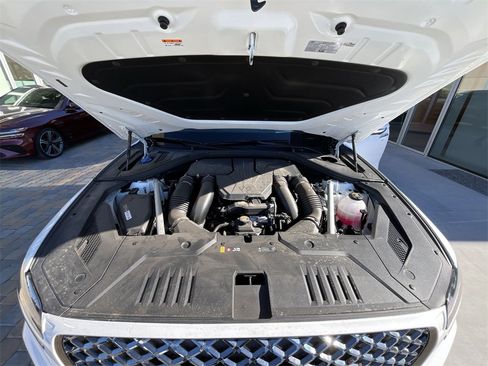 Used 2025 Genesis GV70 3.5T Sport w/ Sport Prestige Package image 18