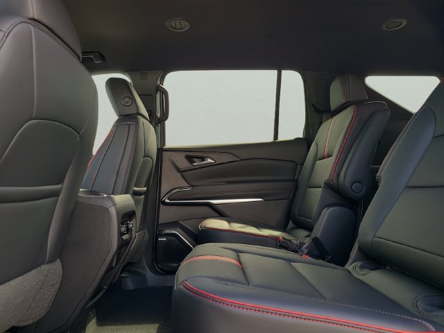 New 2027 Chevrolet Traverse RS FWD image 10