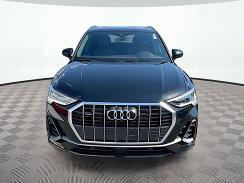 Used 2024 Audi Q3 2.0T Premium Plus image 2