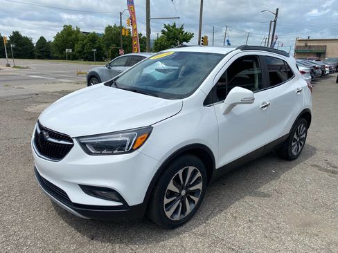 Used 2019 Buick Encore Essence image 4