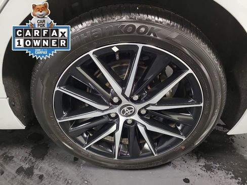 Used 2022 Toyota Camry SE image 10