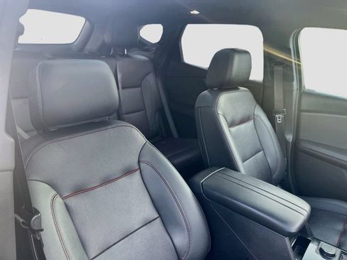 Used 2022 Chevrolet Blazer RS w/ Enhanced Convenience Package FWD image 29