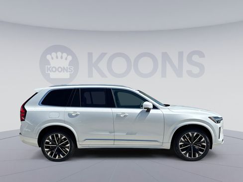 New 2026 Volvo XC90 B6 Ultra w/ Protection Package Premier AWD/4WD image 8