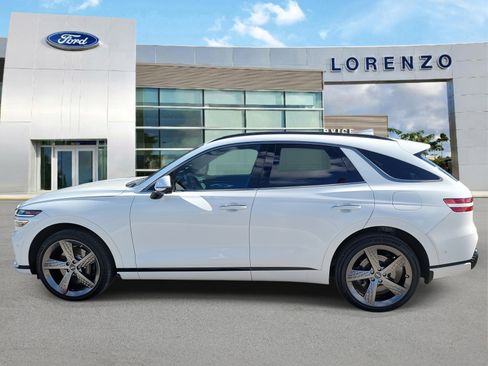 Used 2025 Genesis GV70 3.5T Sport w/ Sport Advanced Package image 8