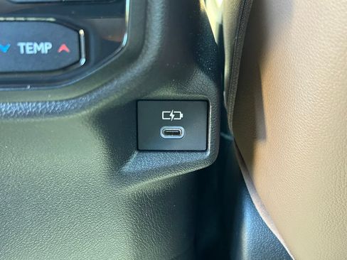 Used 2025 Toyota Grand Highlander AWD Hybrid image 27