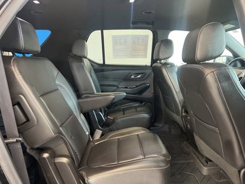 Used 2024 Chevrolet Traverse LT w/ LPO, Floor Liner Package image 14