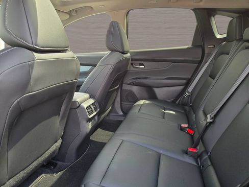 Used 2025 Nissan Murano SL w/ Cargo Package AWD/4WD image 13