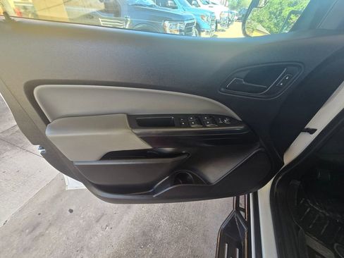 Used 2020 Chevrolet Colorado W/T w/ WT Convenience Package image 60