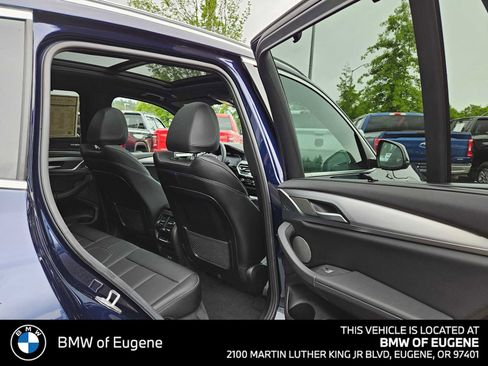 Used 2024 BMW X3 xDrive30i w/ Premium Package AWD/4WD image 14