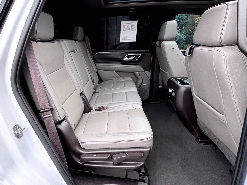 Used 2022 GMC Yukon SLT w/ SLT Premium Package AWD/4WD image 37