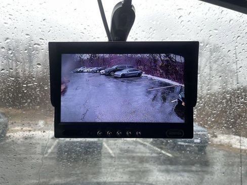 Used 2014 Ford E-350 and Econoline 350 Super Duty image 17