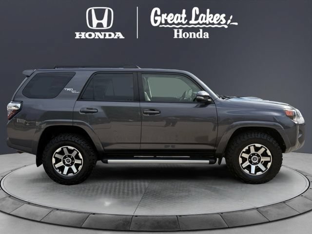 Used 2021 Toyota 4Runner TRD Off-Road Premium w/ Moonroof Package AWD/4WD image 7