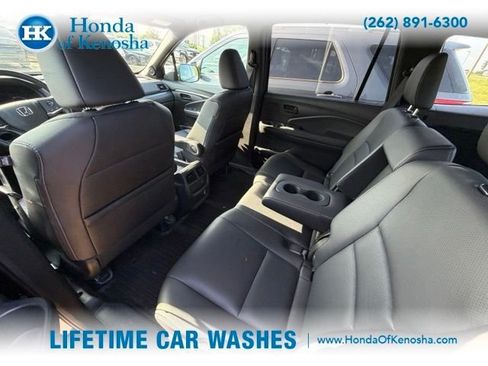 Used 2023 Honda Passport EX-L image 10