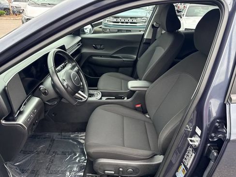 Used 2024 Hyundai Kona SEL AWD/4WD image 14