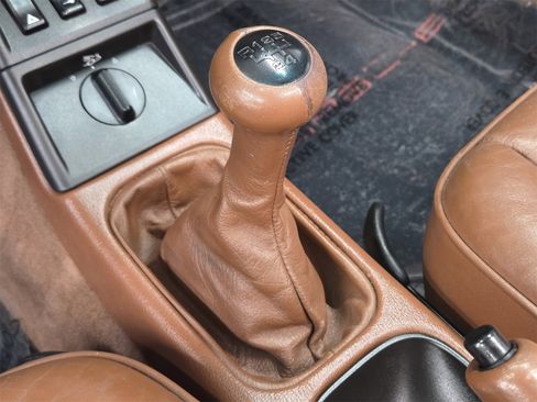 Used 1990 Porsche 911 Carrera image 26