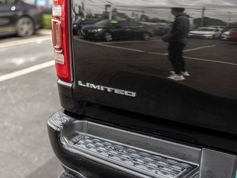 Used 2019 RAM 1500 Limited w/ Advanced Safety Group AWD/4WD image 16