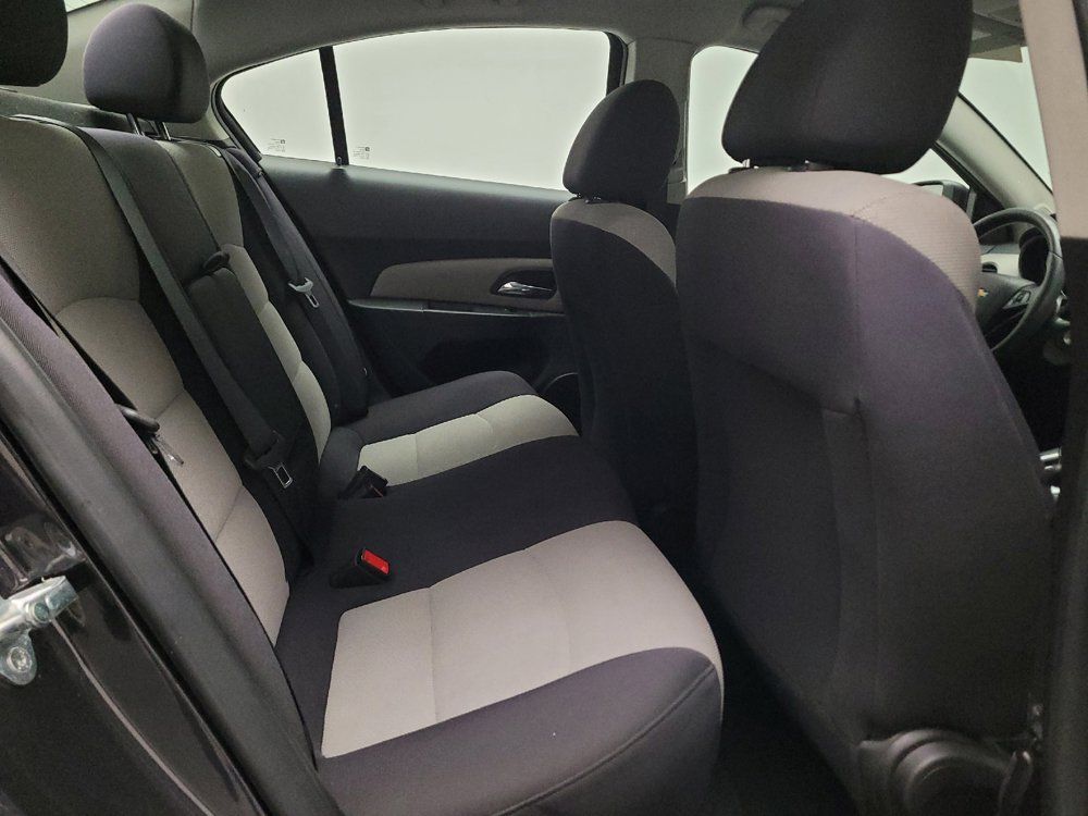 Used 2014 Chevrolet Cruze LS FWD image 19