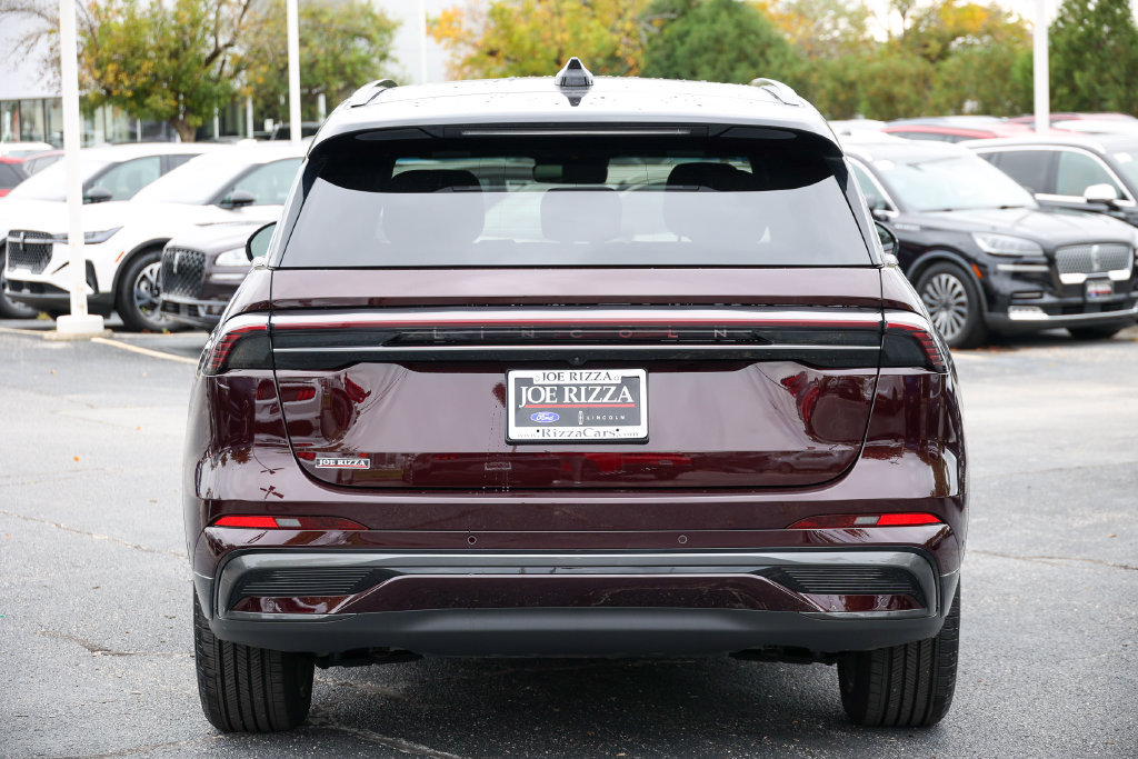 Certified 2024 Lincoln Nautilus Reserve w/ Equipment Group 202A AWD/4WD image 14