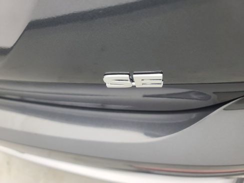 Used 2025 Mitsubishi Outlander SE AWD/4WD image 13