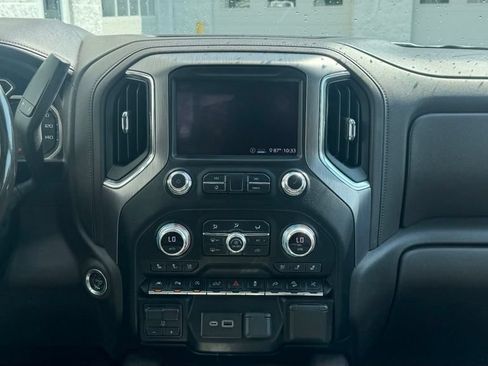 Used 2020 GMC Sierra 1500 Denali w/ Denali Ultimate Package AWD/4WD image 16