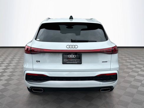 Certified 2025 Audi Q5 Premium AWD/4WD image 6