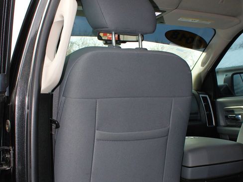 Used 2018 RAM 1500 Big Horn image 18