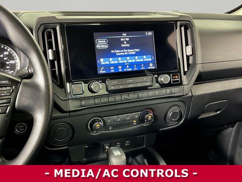 Certified 2025 Nissan Frontier S RWD image 10