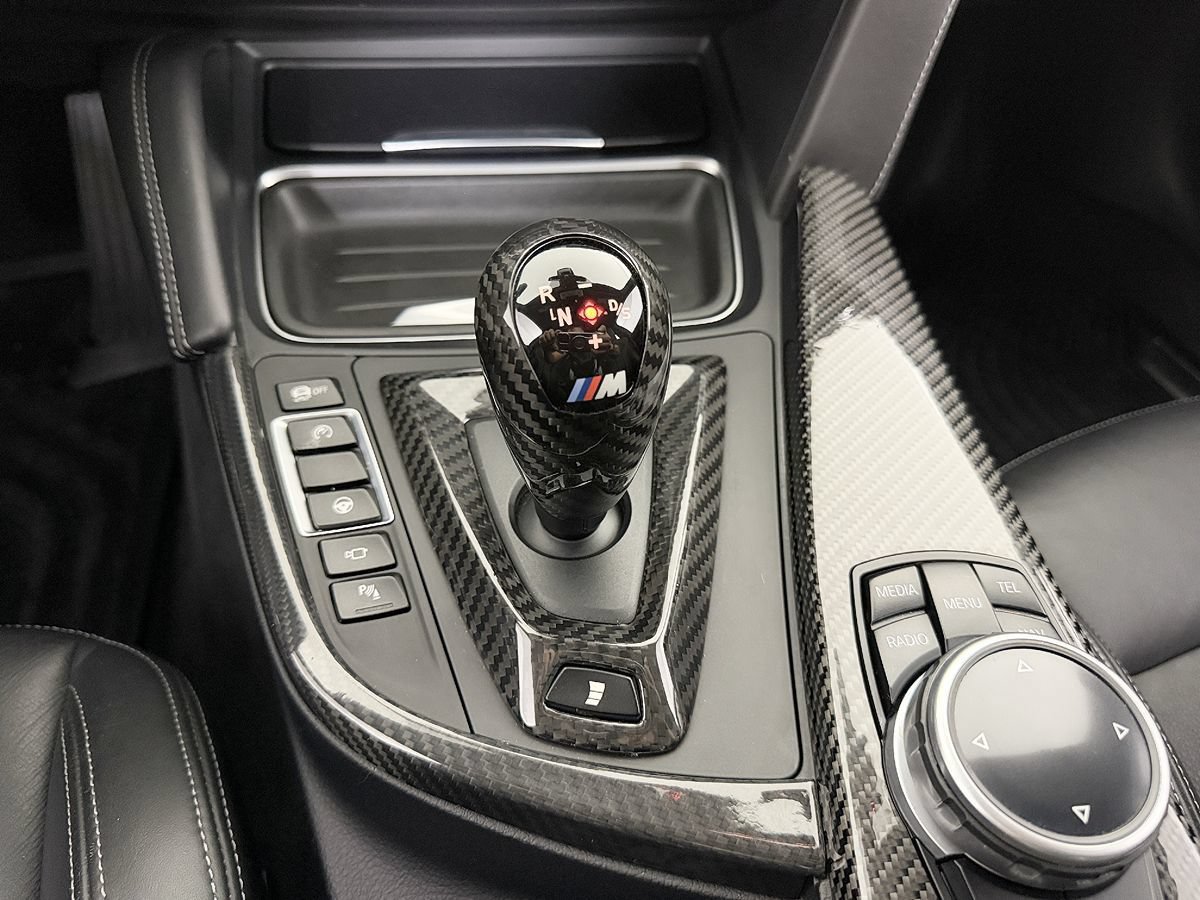 Used 2015 BMW M3 w/ Executive Package RWD image 82