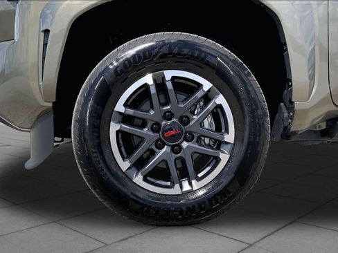 Used 2026 Toyota Tacoma TRD Sport RWD image 11