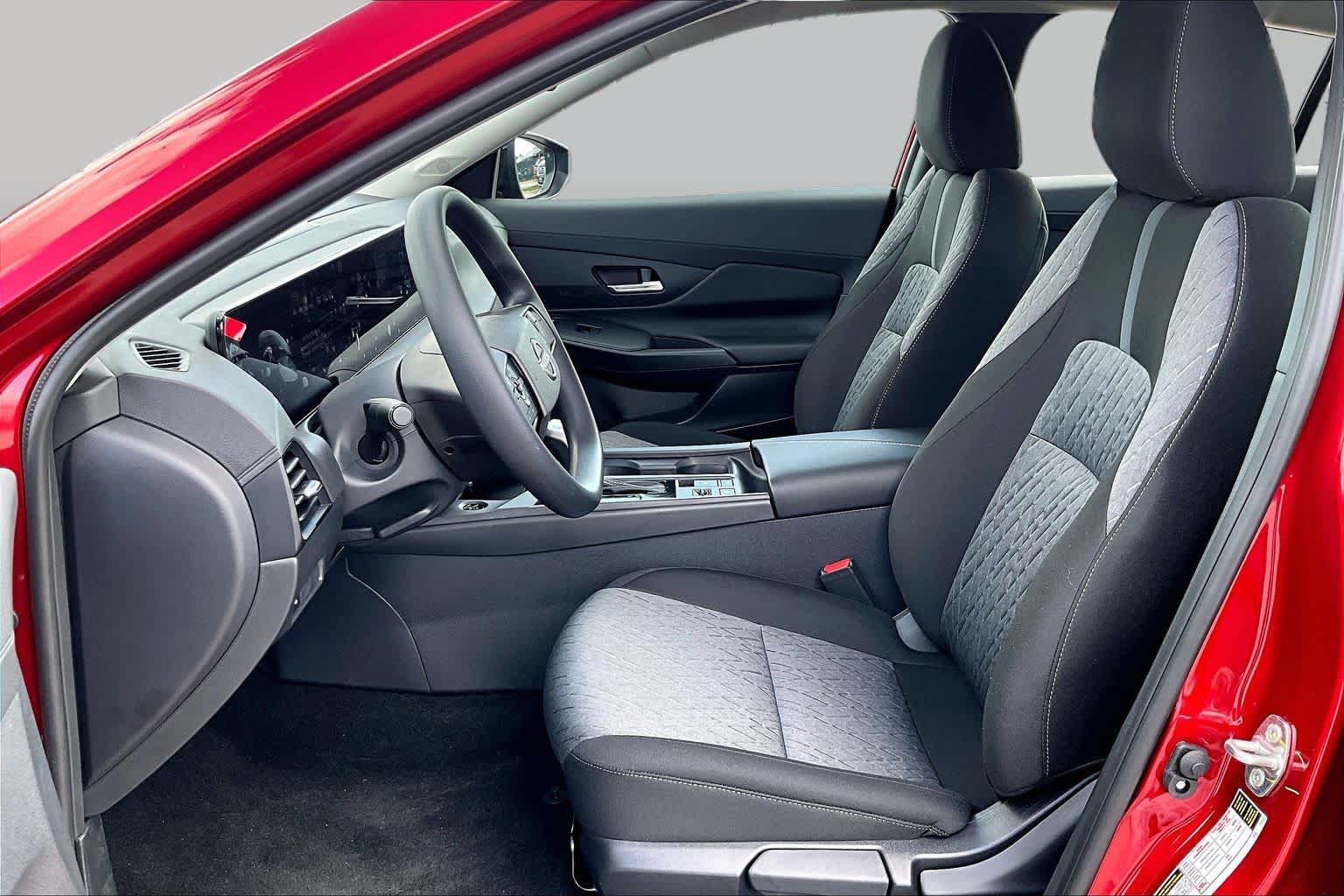 New 2027 Nissan Sentra SV FWD image 9