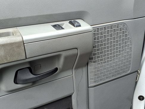 Used 2022 Ford E-350 and Econoline 350 Super Duty w/ Power Windows & Locks Group RWD image 11