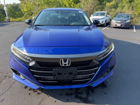 Used 2021 Honda Accord Sport Special Edition image 2