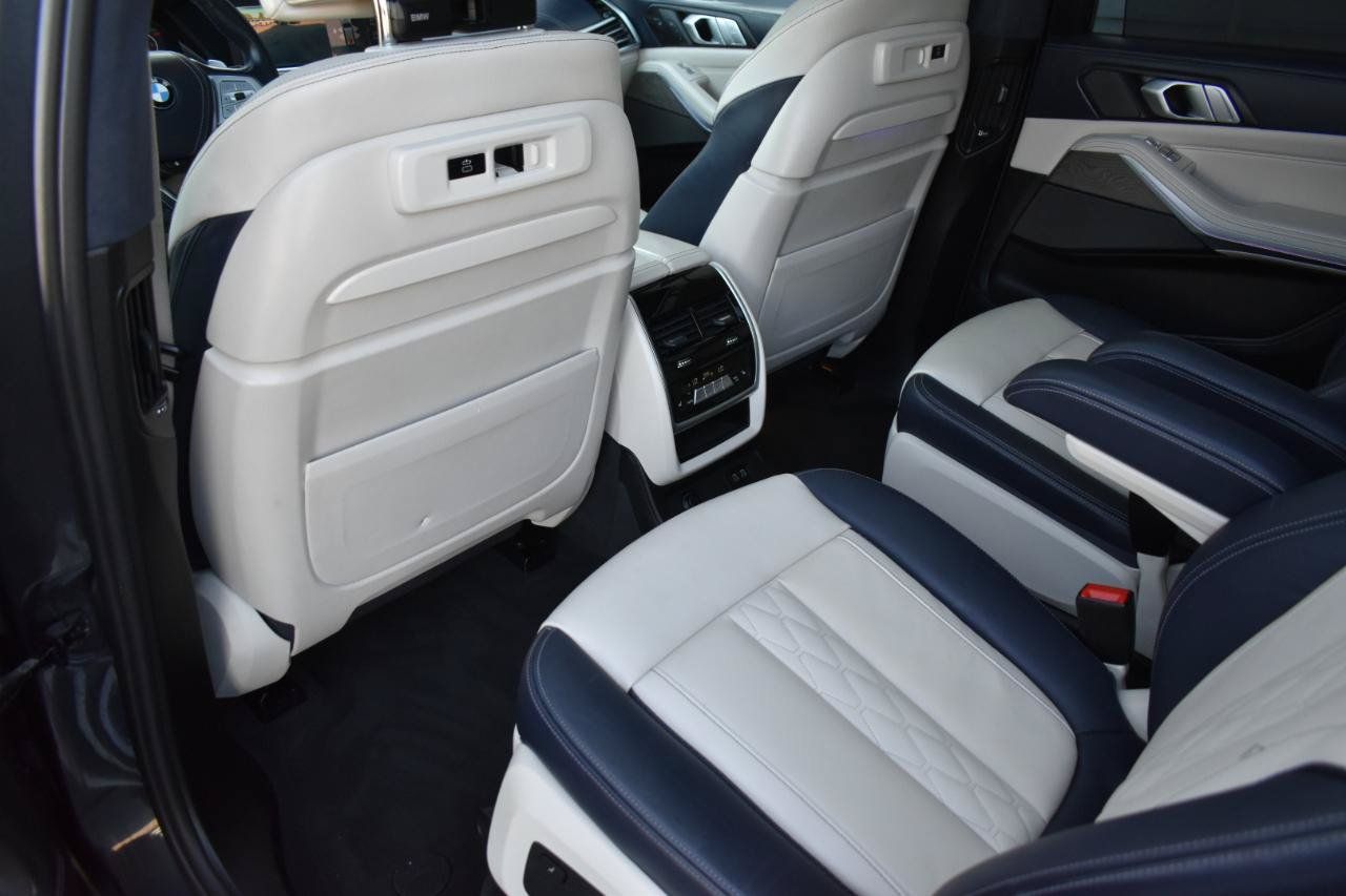 Used 2019 BMW X7 xDrive40i w/ Premium Package AWD/4WD image 30