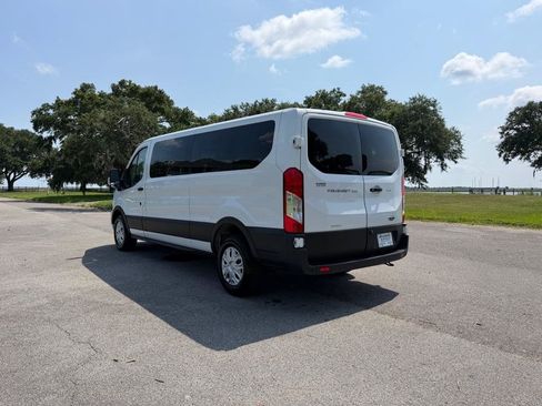 Used 2023 Ford Transit 350 XLT RWD image 3