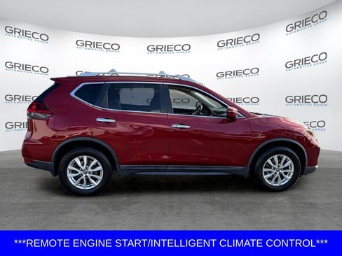 Used 2019 Nissan Rogue SV FWD image 8