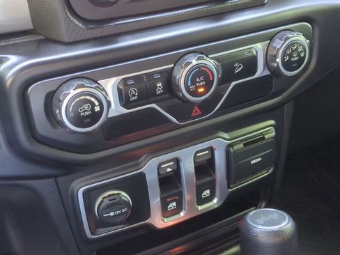 Used 2020 Jeep Wrangler Sport AWD/4WD image 36