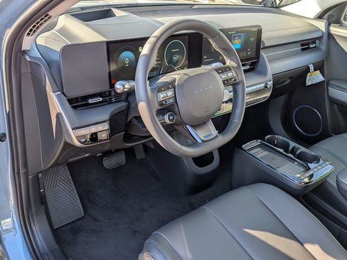 New 2026 Hyundai Ioniq 5 Limited image 8