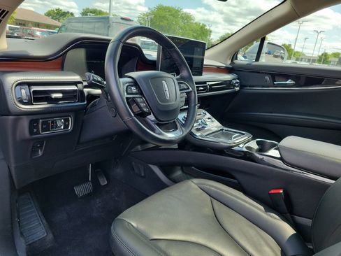 Certified 2023 Lincoln Nautilus Reserve w/ Class II Trailer Tow Package AWD/4WD image 21